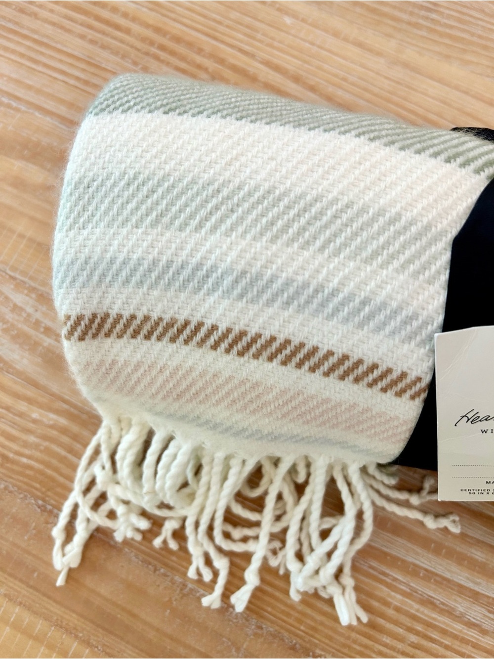[RARE / SOLD OUT] Hearth & Hand Cozy Stripe Throw Blanket Green Tan NWT - Picture 5 of 5